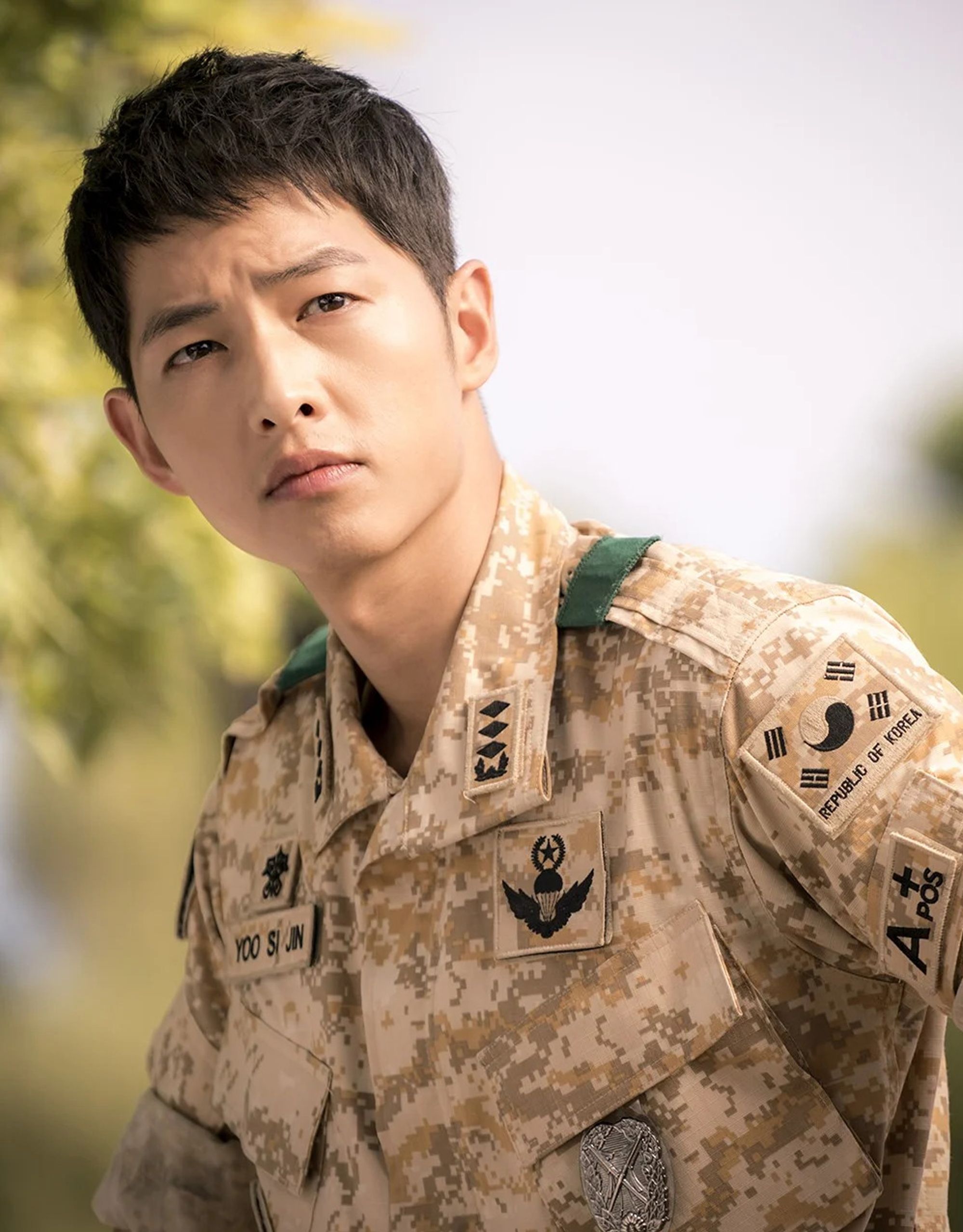 Сон джун ги биография. Сон Чжун ки. Song Joong ki 2020. Сон Джун ки 2020. Со Джун ки потомки солнца.